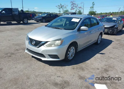 2017 Nissan Sentra S z USA, uszkodzony, nr VIN 3N1AB7AP0HY218768